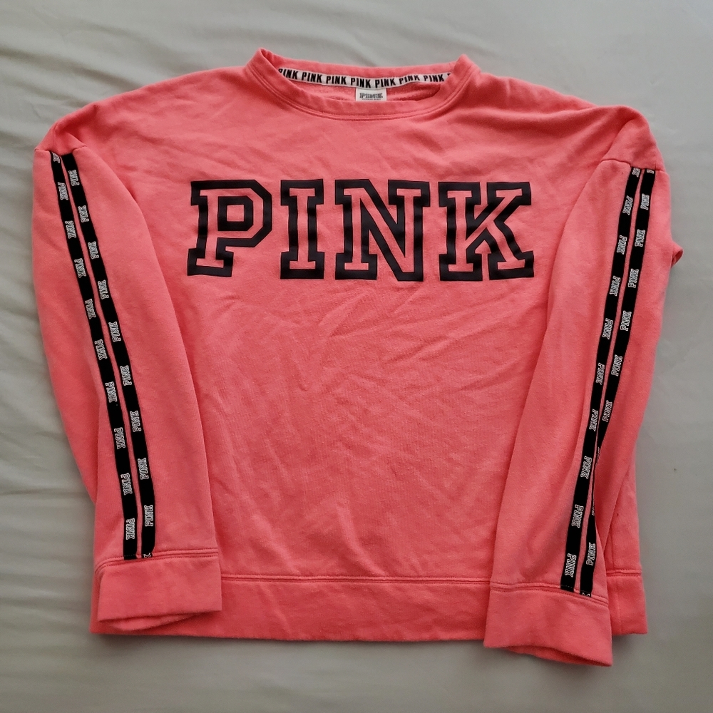Final Sale: PINK lightly worn VS Sweatshirt size Medium